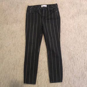 Tilly’s High rise ankle skinny jeans